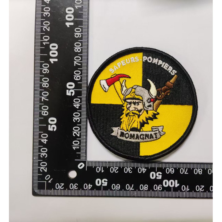 ECUSSONS POMPIERS ROMAGNAT SDIS 63 BRODERIE