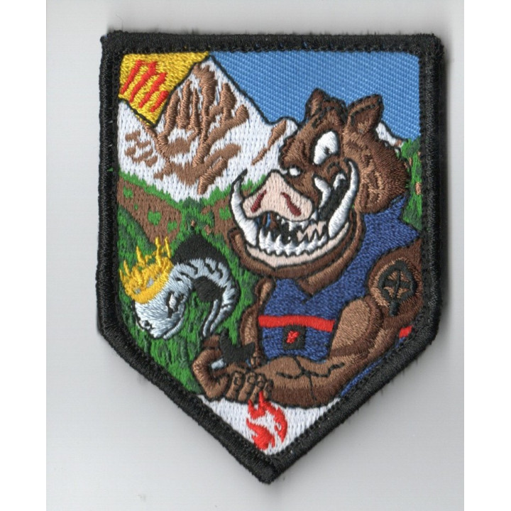ECUSSONS POMPIERS DURBAN CORBIERES SDIS 66  BRODERIE
