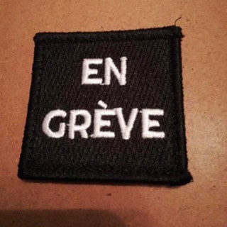 SAPEURS POMPIERS EN GREVE