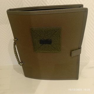 CLASSEUR A ECUSSONS KAKI UNIS