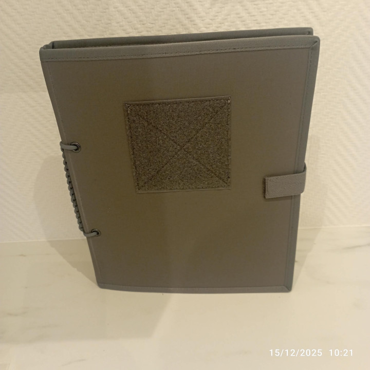 CLASSEUR A ECUSSONS GRIS