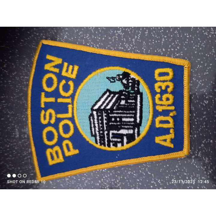 ECUSSON POLICE AMERICAINE BOSTON