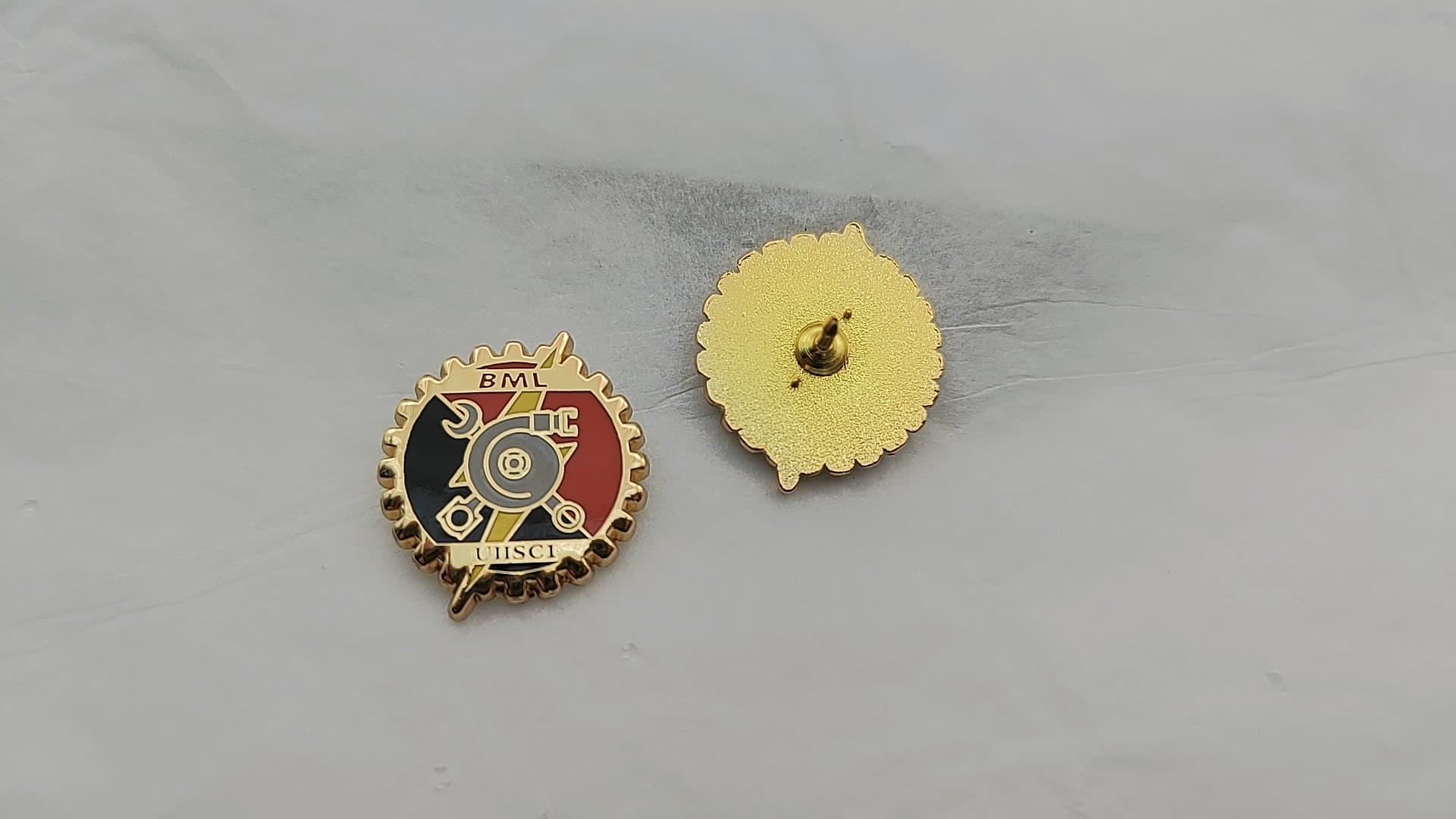 Pins prestige